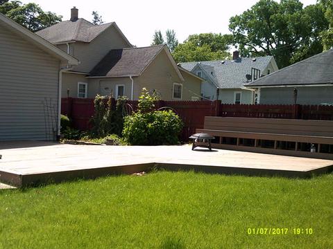 801 Shuler St, Elgin, IL 60123 photo 2