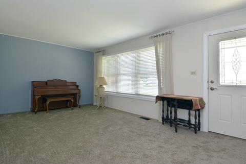 3408 Campbell St, Rolling Meadows, IL 60008 photo 6
