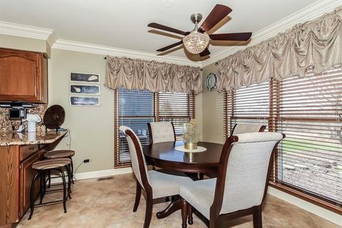 920 N Dexter Ln, Hoffman Estates, IL 60169 photo 9