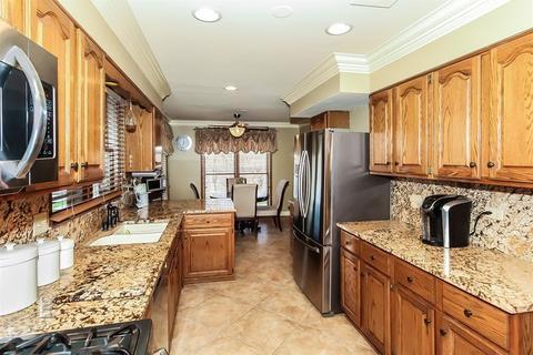 920 N Dexter Ln, Hoffman Estates, IL 60169 photo 7