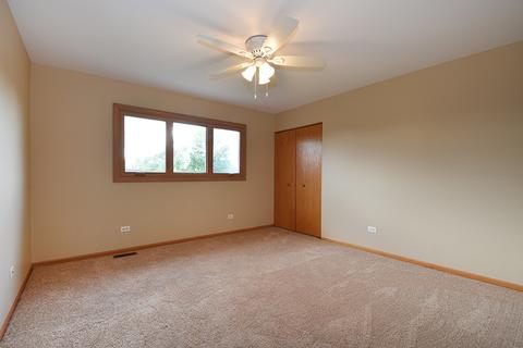 19327 Kylemore Ln, Mokena, IL 60448 photo 16