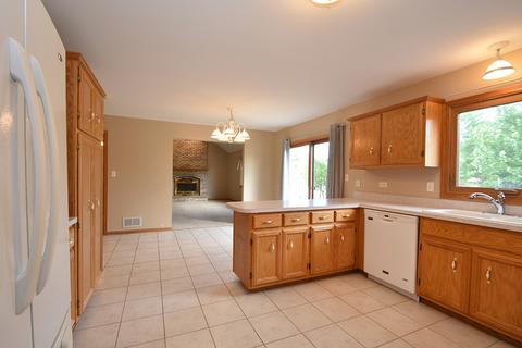19327 Kylemore Ln, Mokena, IL 60448 photo 8
