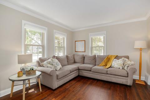 852 S Spring Rd, Elmhurst, IL 60126 photo 3