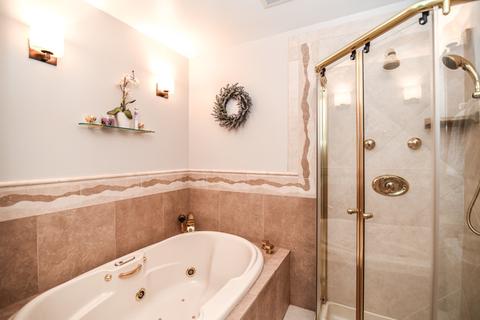 3520 Hillside Ct, Hoffman Estates, IL 60192 photo 17