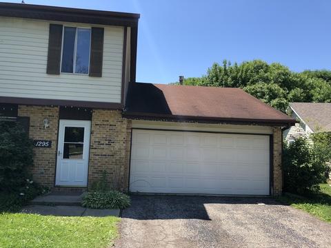 1295 Brookline Ct, Naperville, IL 60563 photo 1