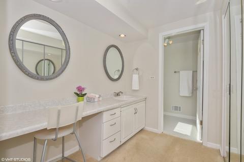 4035 Carousel Dr, Northbrook, IL 60062 photo 12
