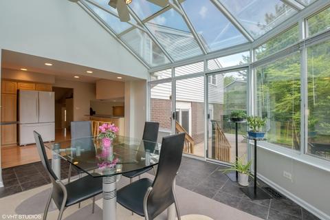 4035 Carousel Dr, Northbrook, IL 60062 photo 8