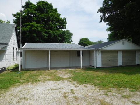 101 Mitchell St, Sidell, IL 61876 photo 2