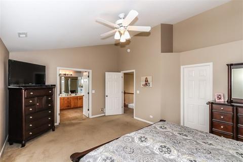 77 Durango Ct, Gilberts, IL 60136 photo 17