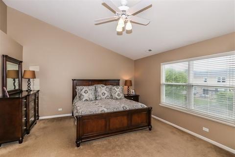 77 Durango Ct, Gilberts, IL 60136 photo 16