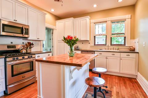 141 Hill Ave, Elgin, IL 60120 photo 19