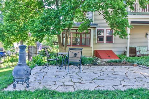 141 Hill Ave, Elgin, IL 60120 photo 8