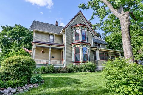 141 Hill Ave, Elgin, IL 60120 photo 3