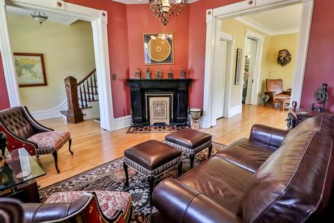 141 Hill Ave, Elgin, IL 60120 photo 13