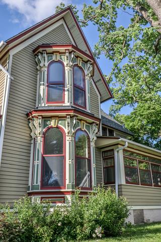 141 Hill Ave, Elgin, IL 60120 photo 4
