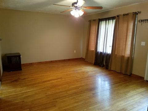 1412 Exposition Ave, Aurora, IL 60506 photo 5