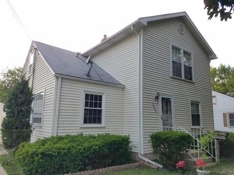 1069 Elliott Ave, Aurora, IL 60505 photo 1