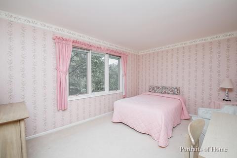 300 Browning Ct, Wheaton, IL 60189 photo 17