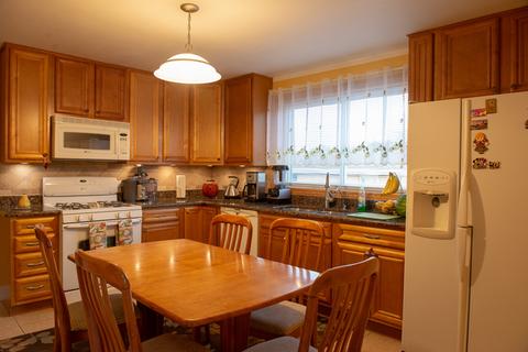 7319 W 62nd St, Summit, IL 60501 photo 4