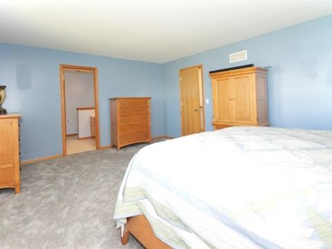 1716 Prairieside Dr, Plainfield, IL 60586 photo 14