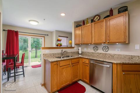 21229 W Walnut Dr #D, Plainfield, IL 60544 photo 9