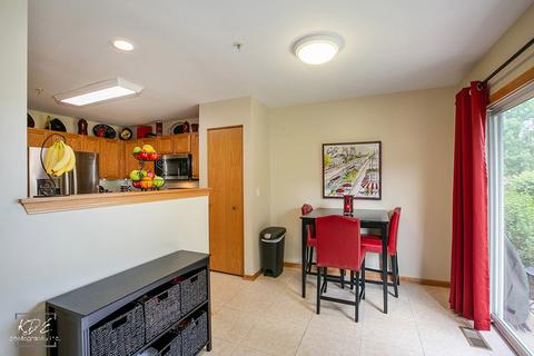 21229 W Walnut Dr #D, Plainfield, IL 60544 photo 10