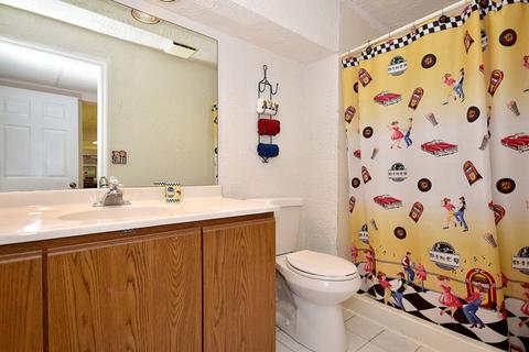 111 Wilcox Dr, Bartlett, IL 60103 photo 31