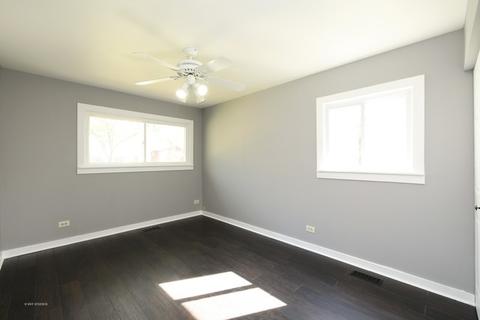 505 Amherst Ln, Hoffman Estates, IL 60169 photo 5