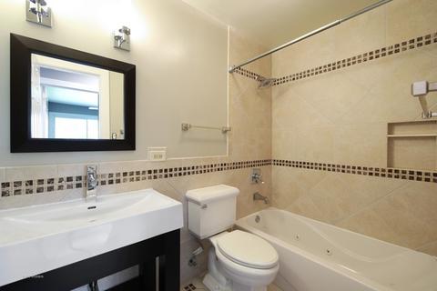 505 Amherst Ln, Hoffman Estates, IL 60169 photo 8