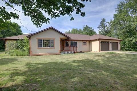 716 E Bodman St, Bement, IL 61813 photo 3