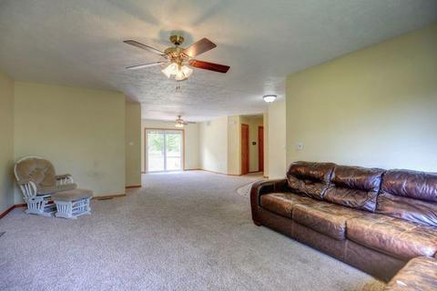 716 E Bodman St, Bement, IL 61813 photo 7
