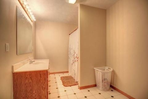 716 E Bodman St, Bement, IL 61813 photo 21