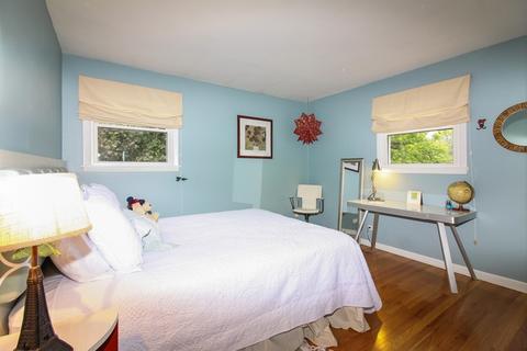 1994 Briarcliffe Blvd, Wheaton, IL 60189 photo 11