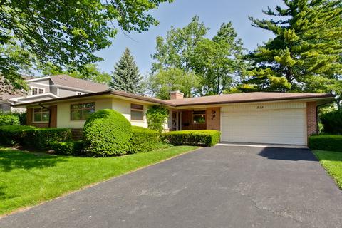 712 Warwick Rd, Deerfield, IL 60015 photo 1