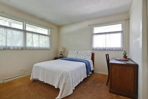 712 Warwick Rd, Deerfield, IL 60015 photo 23