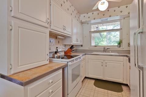 712 Warwick Rd, Deerfield, IL 60015 photo 15