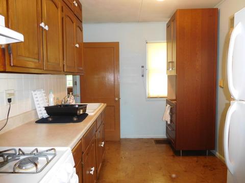 303 Westgate Dr, Aurora, IL 60506 photo 3