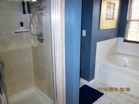 333 Sparrow Ln, Bartlett, IL 60103 photo 12