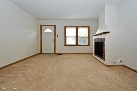 7204 S Octavia Ave, Bridgeview, IL 60455 photo 2