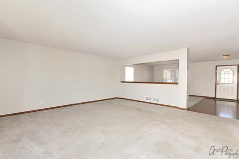 2900 Arbor Dr, Mchenry, IL 60050 photo 5