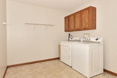 2900 Arbor Dr, Mchenry, IL 60050 photo 14