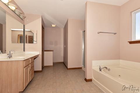 2900 Arbor Dr, Mchenry, IL 60050 photo 20