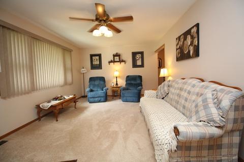 719 Ford Ave, Elgin, IL 60120 photo 7