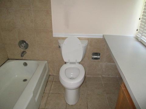 1802 Plum Grove Rd #1B, Rolling Meadows, IL 60008 photo 13