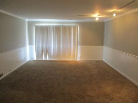 1802 Plum Grove Rd #1B, Rolling Meadows, IL 60008 photo 4
