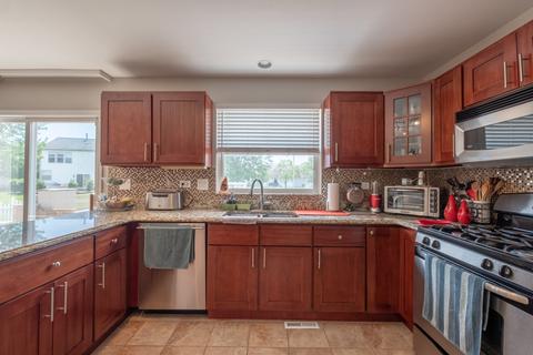 1091 Compass, Elgin, IL 60123 photo 10