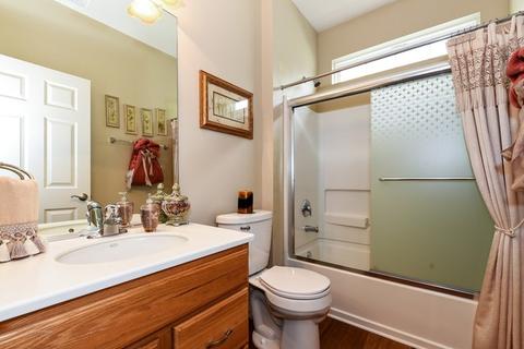 593 Tuscan View Dr, Elgin, IL 60124 photo 13