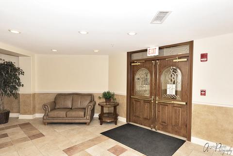 1 Itasca Place #513, Itasca, IL 60143 photo 3
