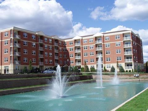 1 Itasca Place #513, Itasca, IL 60143 photo 2