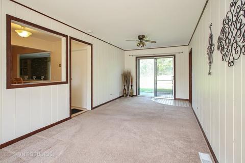 1720 Kent Rd, Hoffman Estates, IL 60169 photo 10